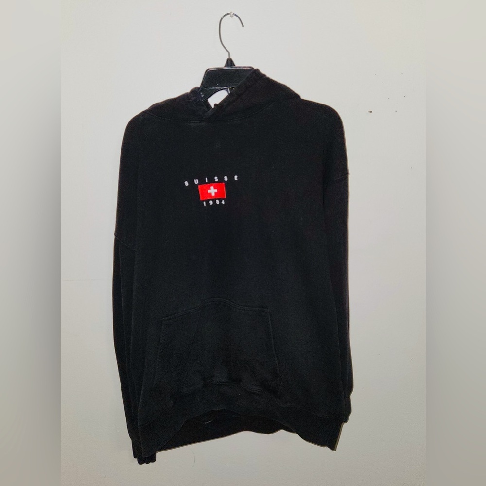Brandy Melville Suisse Hoodie